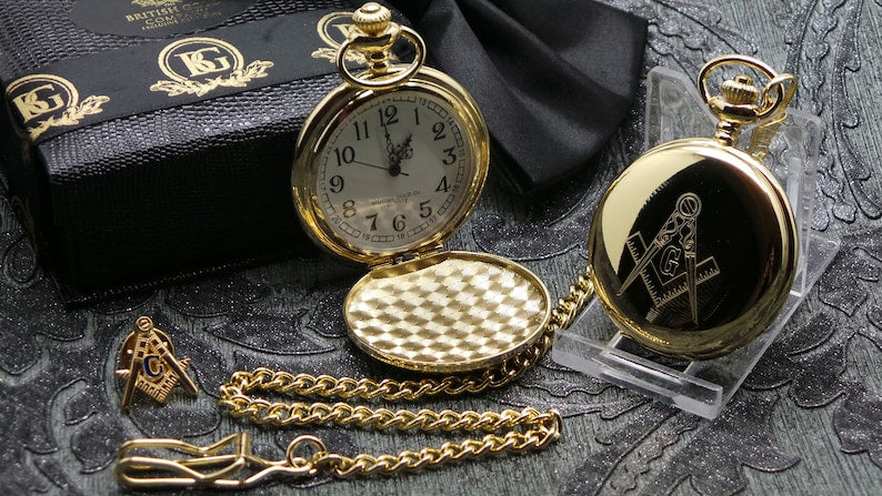 Master Mason Blue Lodge Pocket Watch - 24k Gold Lapel Pin Badge and Hunter Case Personalised - Bricks Masons