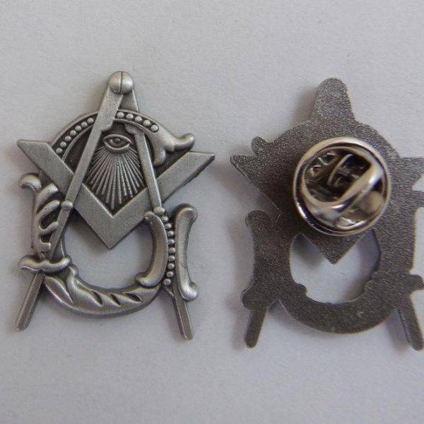 Master Mason Blue Lodge Lapel Pin - Antique Silver Square and Compass G - Bricks Masons