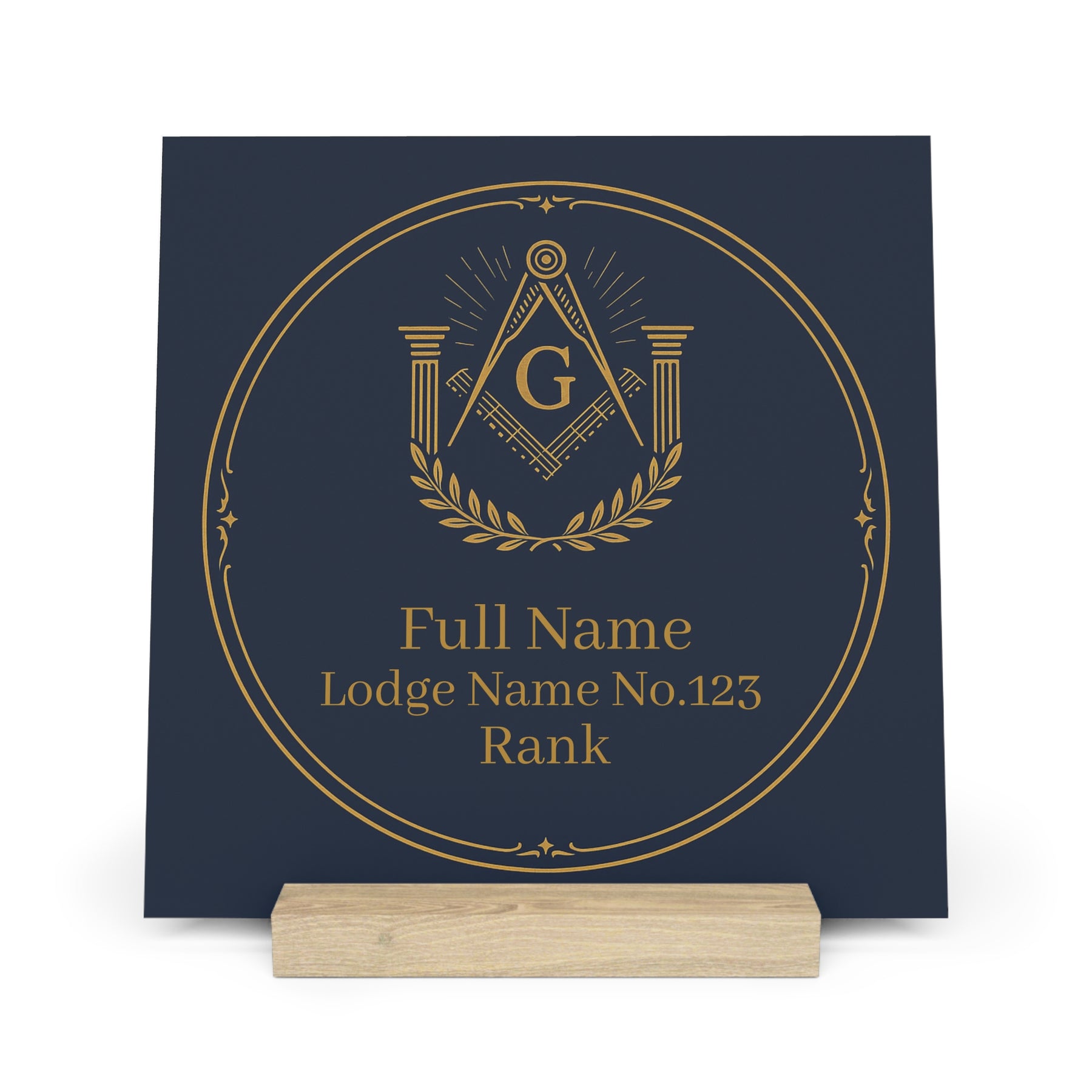 Master Mason Blue Lodge Plaque - S&C G with Pillars and Wreath with Personalization - Bricks Masons