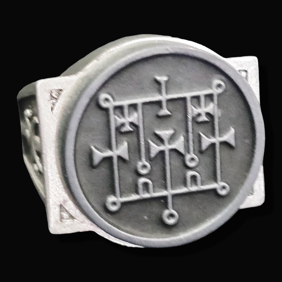 Demon Ring 52 DUKE ALLOCES 72 Demons Lesser Key of Solomon Goetia In Silver 2.2 cm x 1.8 cm 18 Gr Art 1830 - Bricks Masons
