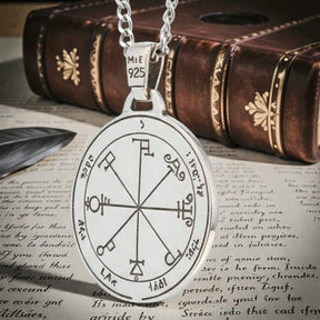 I said Seventh and Sixth Pentacle consecrated to Saturn Silver 3 Cm 12 Gr 44 Seals of Solomon Art 1953 - Bricks Masons