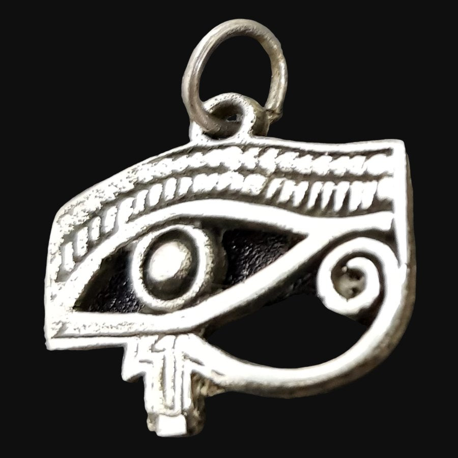 Egyptian Eye of Horus Pendant in Silver 2 cm 3 g Art 427 - Bricks Masons