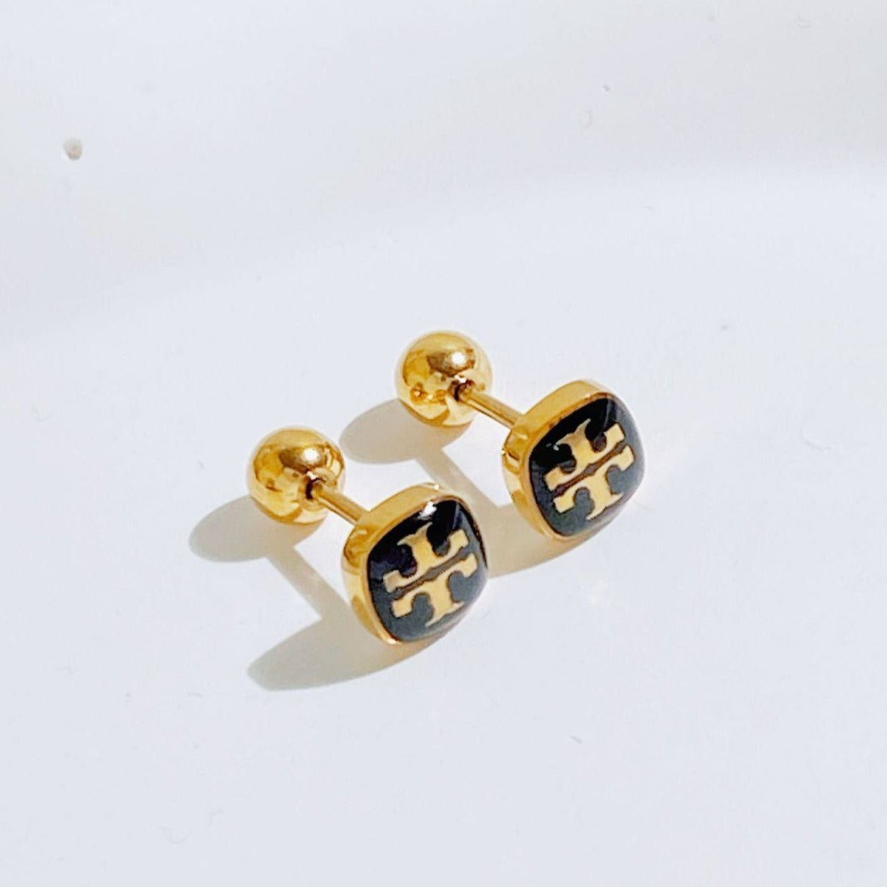 Knights Templar Commandery Earring - Titanium Steel Screw In Gold & Black - Bricks Masons