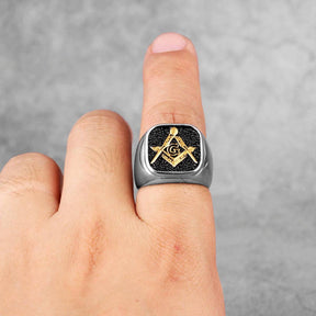 Master Mason Blue Lodge Ring - Classic Compass & Square