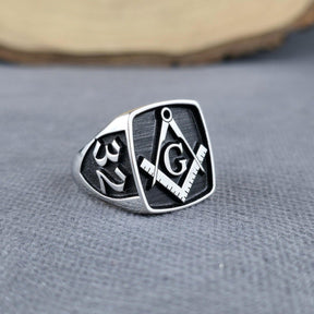 Master Mason Blue Lodge Ring - Black & Silver Embossed S & C With G - Bricks Masons