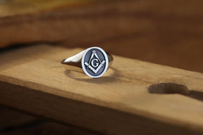Master Mason Blue Lodge Ring - 10K to 18K Gold Square & Compass G
