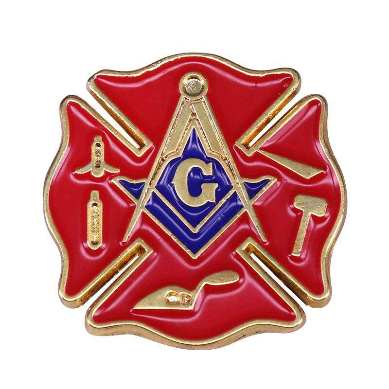 Knights Templar Lapel Pin - Fireman Fire Service First Responder - Bricks Masons