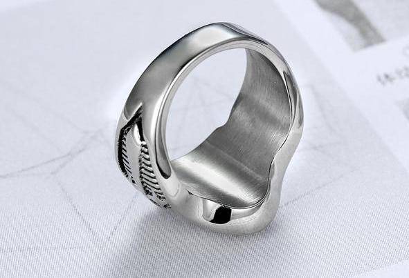 Knights Templar Ring - Armor Shield Cross Sword - Bricks Masons