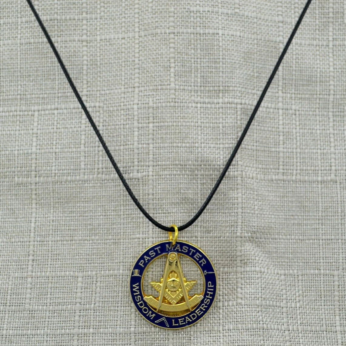 Past Master Blue Lodge Necklace - Gold Plated Wisdom & Leadership Pendant With Leather Chain - Bricks Masons